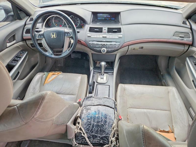 52668136 :رقم المزاد ، 1HGCP3F88AA001661 vin ، 2010 Honda Accord مزاد بيع