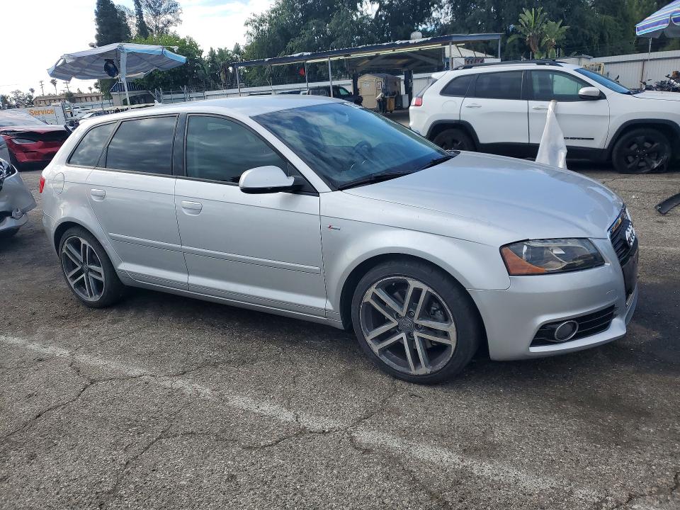 Продажа на аукционе авто 2012 Audi A3, vin: WAUKEAFM1CA136384, номер лота: 50971426