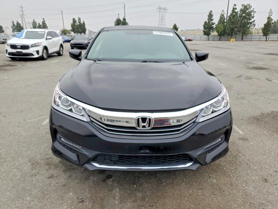 2016 Honda Accord მანქანა იყიდება აუქციონზე, vin: 1HGCR2F57GA245465, აუქციონის ნომერი: 51905976