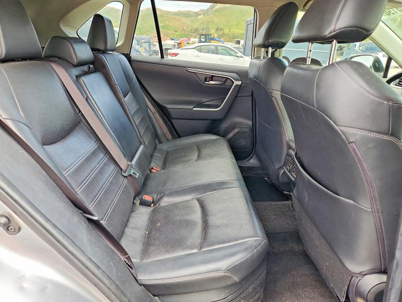 52368196 :رقم المزاد ، JTMDWRFVXLD536118 vin ، 2020 Toyota Rav4 مزاد بيع