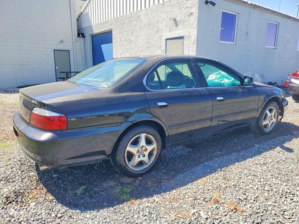 53163266 :رقم المزاد ، 19UUA56782A045296 vin ، 2002 Acura 3.2tl مزاد بيع