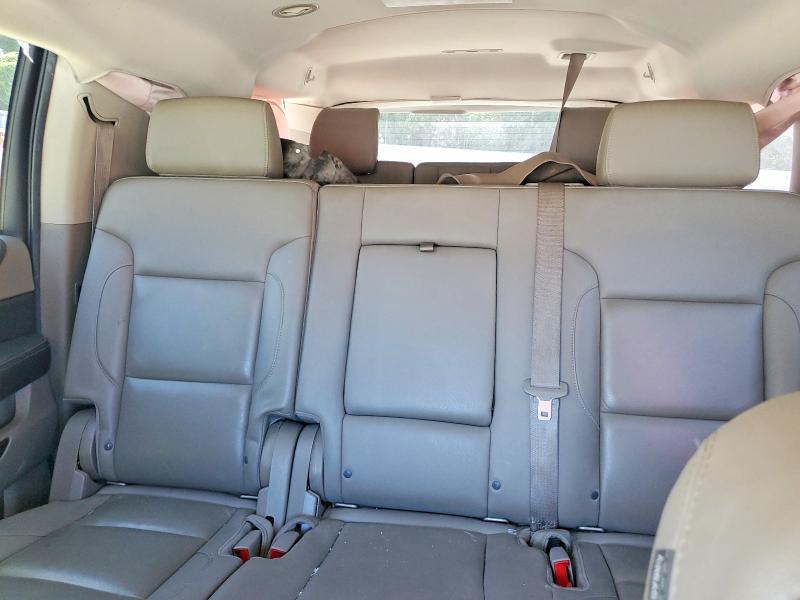 2015 Chevrolet Suburban მანქანა იყიდება აუქციონზე, vin: 1GNSKJKC3FR670749, აუქციონის ნომერი: 53206886
