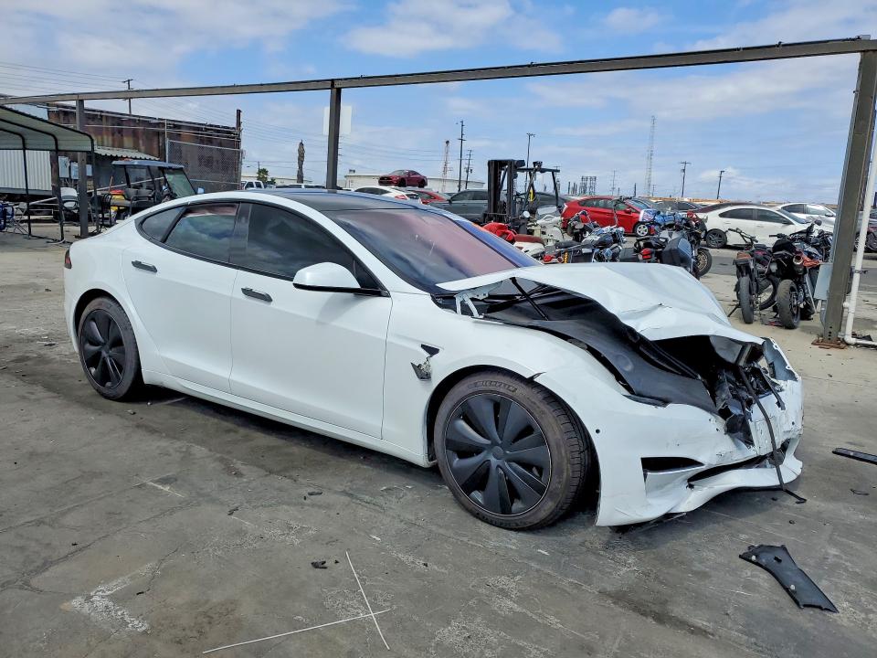 55119746 :رقم المزاد ، 5YJSA1E56NF483003 vin ، 2022 Tesla Model S مزاد بيع