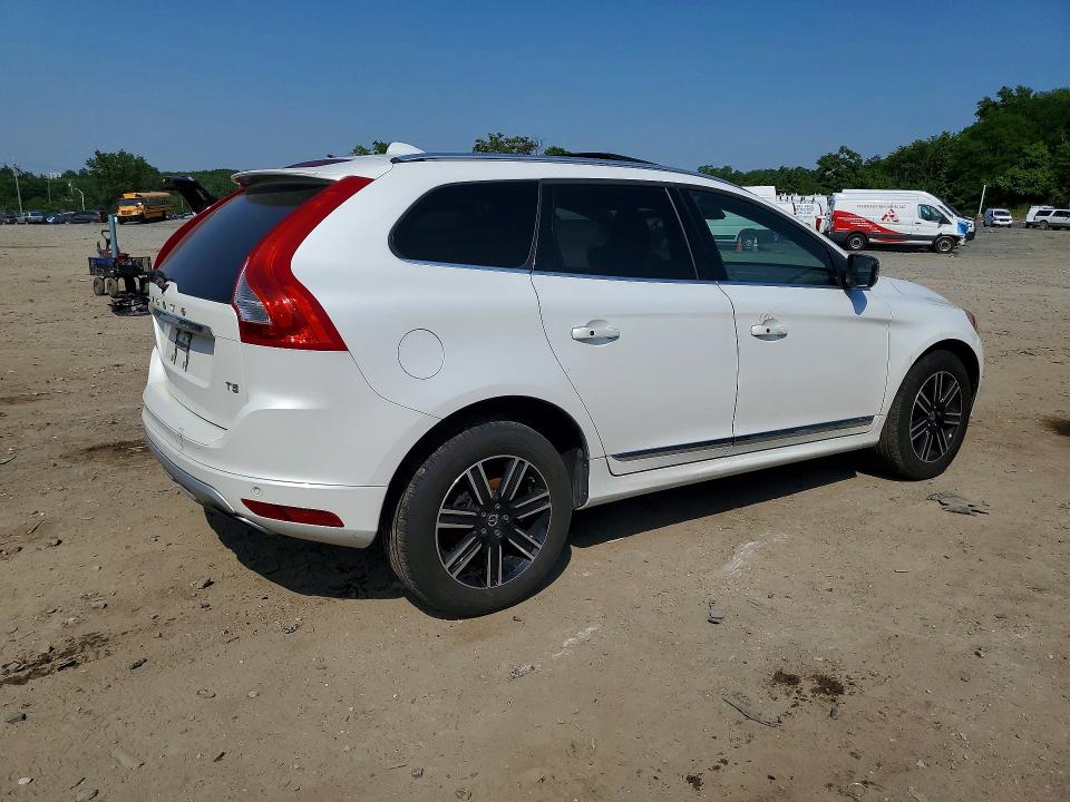 Продажа на аукционе авто 2017 Volvo Xc60, vin: YV440MDR7H2222680, номер лота: 53993166