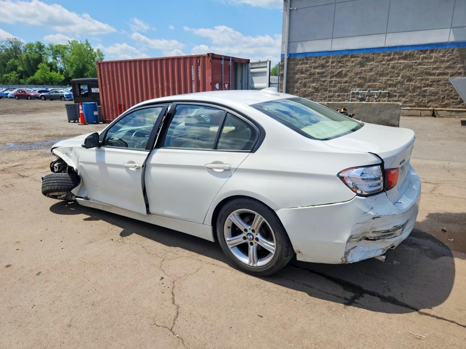 53360046 :رقم المزاد ، WBA3C3C50DF978706 vin ، 2013 Bmw 320 مزاد بيع