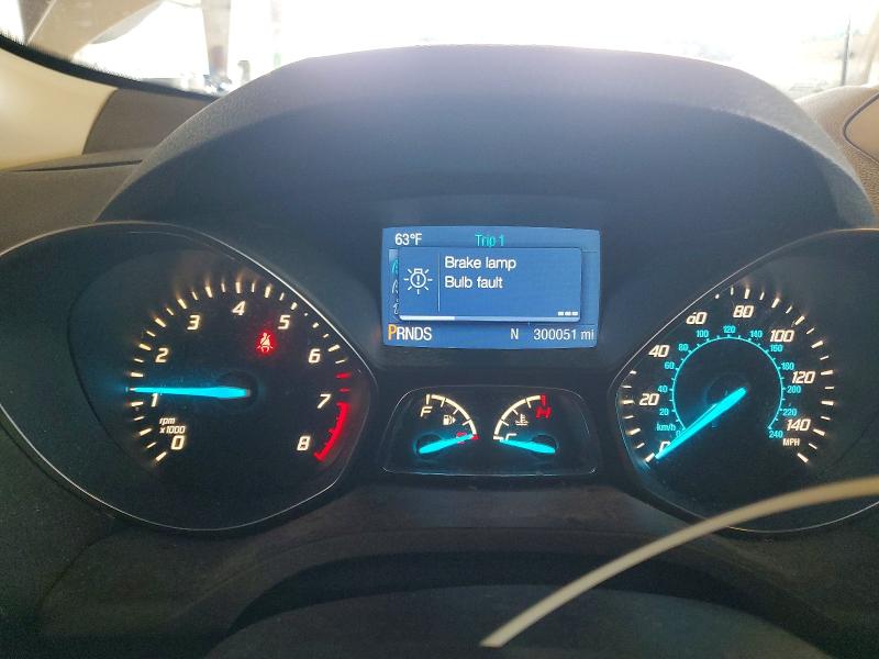 Продаж на аукціоні авто 2015 Ford Escape, vin: 1FMCU0GX3FUA63272, номер лоту: 55385766
