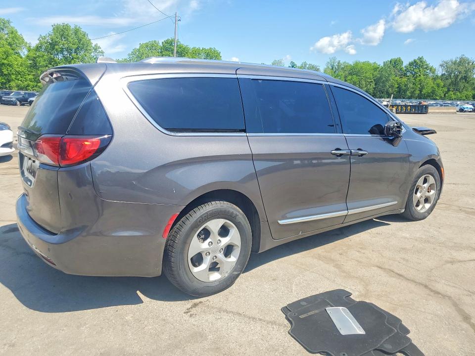 54547726 :رقم المزاد ، 2C4RC1EG3HR543077 vin ، 2017 Chrysler Pacifica مزاد بيع