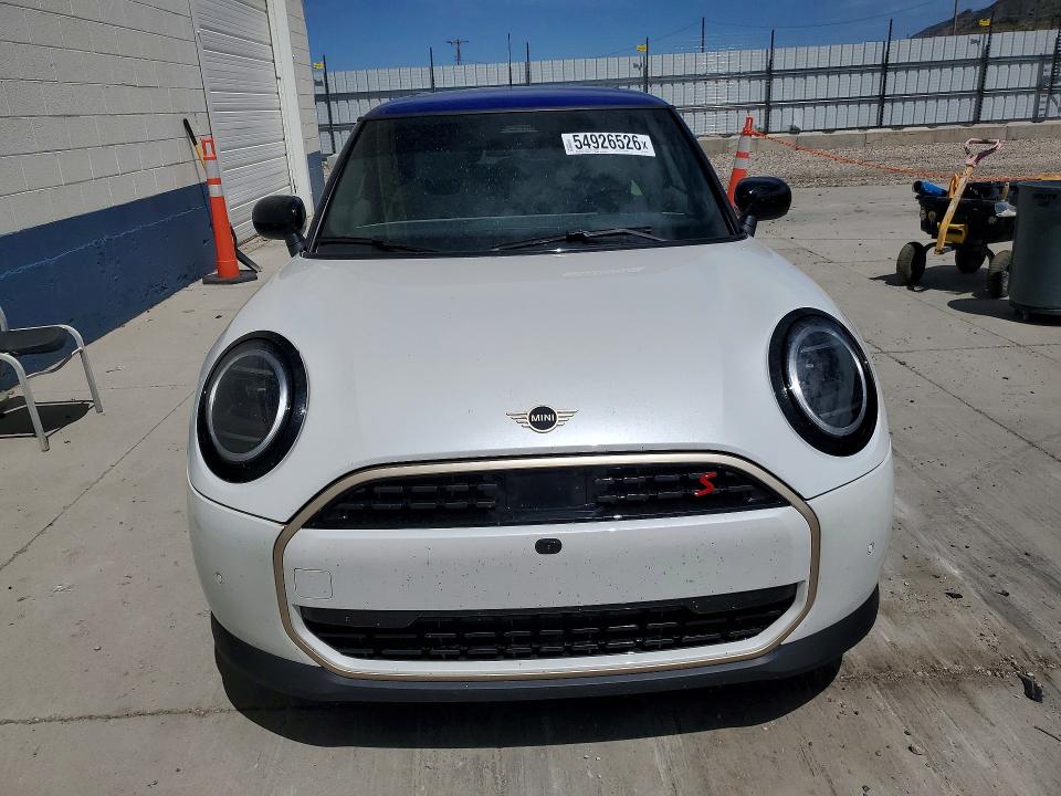 Продажа на аукционе авто 2025 Mini Cooper, vin: WMW23GD0XS2W57640, номер лота: 54926526