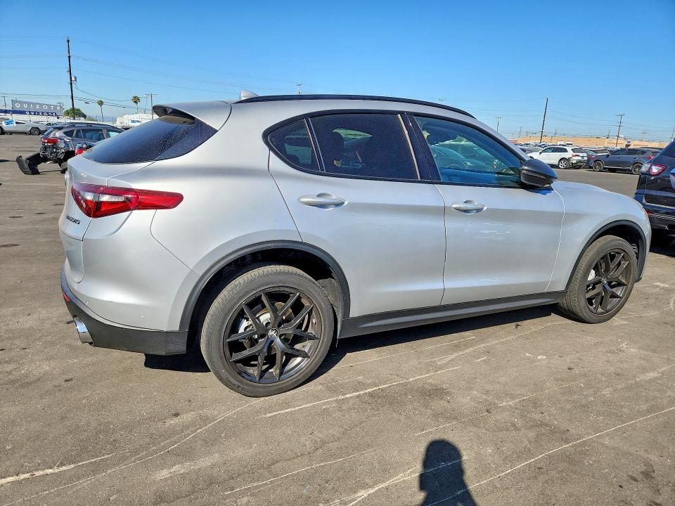 2021 Alfa Romeo Stelvio მანქანა იყიდება აუქციონზე, vin: ZASPAJAN0M7D09614, აუქციონის ნომერი: 53127626