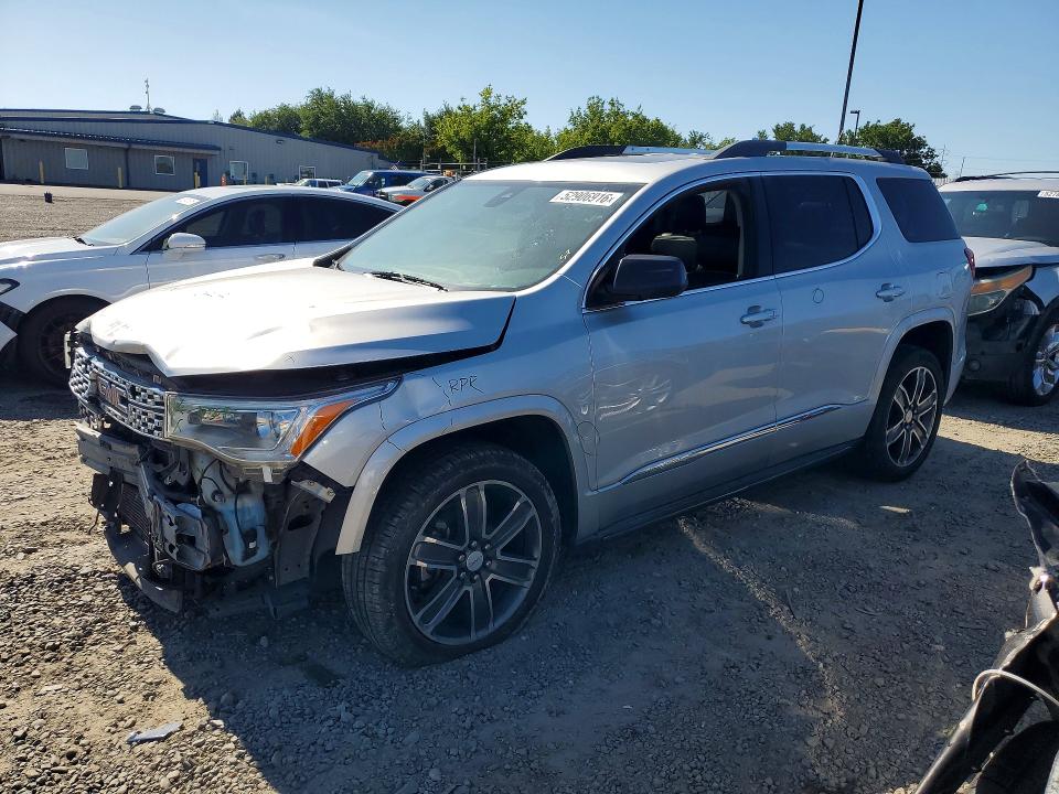 52906916 :رقم المزاد ، 1GKKNPLS2HZ267992 vin ، 2017 Gmc Acadia مزاد بيع