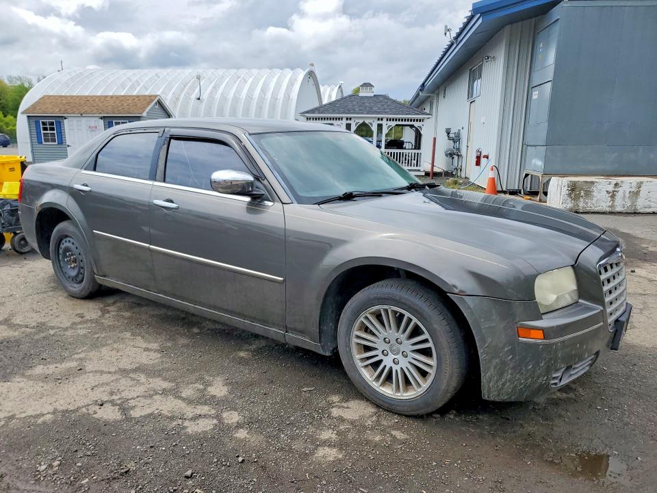2010 Chrysler 300 მანქანა იყიდება აუქციონზე, vin: 2C3CA5CV7AH241408, აუქციონის ნომერი: 52909446