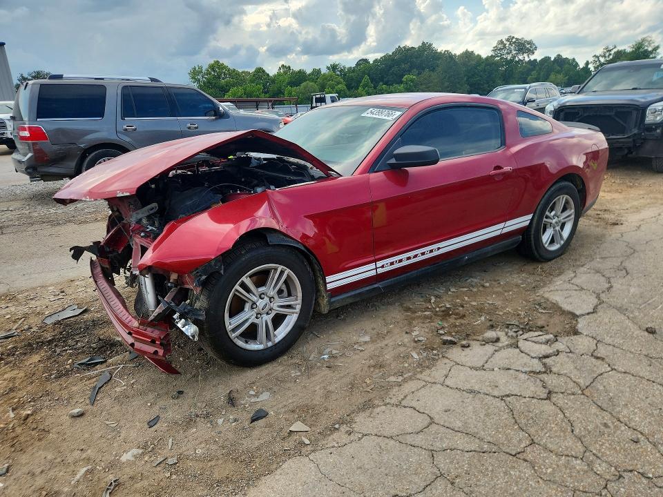 54399766 :رقم المزاد ، 1ZVBP8AM7B5135452 vin ، 2011 Ford Mustang مزاد بيع