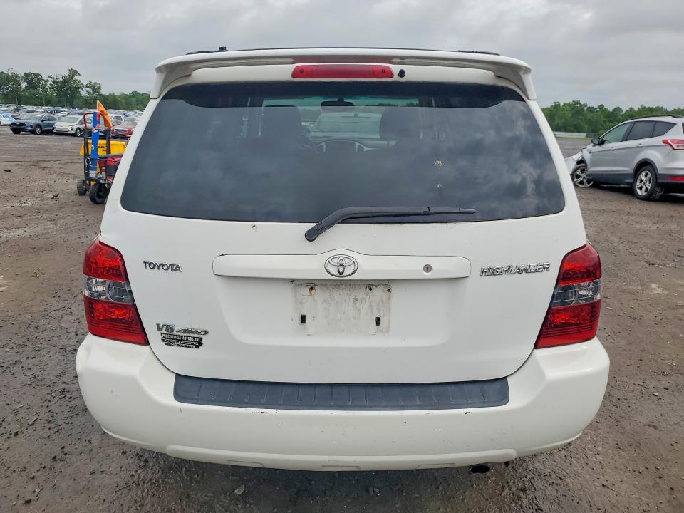 55028156 :رقم المزاد ، JTEEP21A450104014 vin ، 2005 Toyota Highlander مزاد بيع