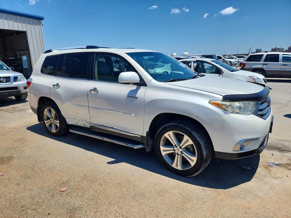 Продажа на аукционе авто 2013 Toyota Highlander, vin: 5TDYK3EH4DS098112, номер лота: 53395726