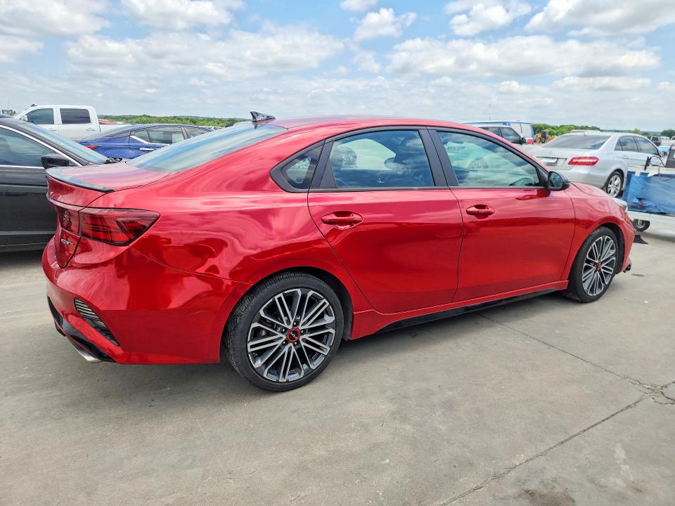 2022 Kia Forte მანქანა იყიდება აუქციონზე, vin: 3KPF44AC8NE467115, აუქციონის ნომერი: 52761036