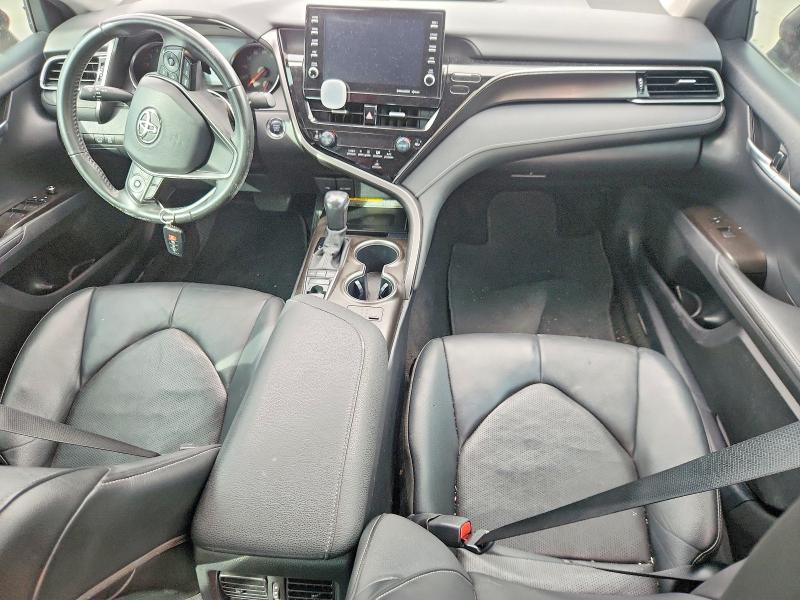 54305986 :رقم المزاد ، 4T1K61AK9MU495550 vin ، 2021 Toyota Camry مزاد بيع
