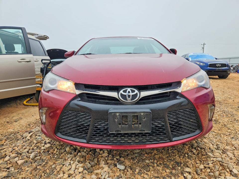 54169796 :رقم المزاد ، 4T1BF1FK9HU795457 vin ، 2017 Toyota Camry مزاد بيع