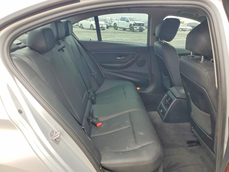 51910596 :رقم المزاد ، WBA3A5G57ENP32481 vin ، 2014 Bmw 328 مزاد بيع