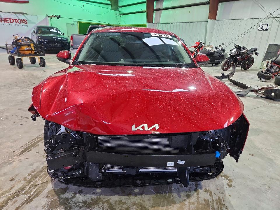 52901736 :رقم المزاد ، 3KPFU4DEXSE130440 vin ، 2025 Kia K4 مزاد بيع