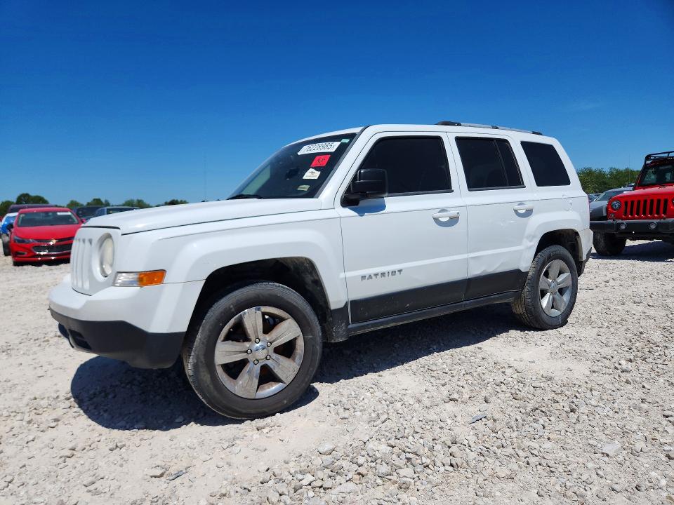 76228985 :رقم المزاد ، 1C4NJRCB1ED572201 vin ، 2014 Jeep Patriot مزاد بيع