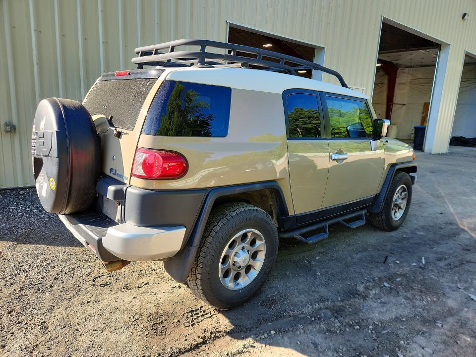 Продажа на аукционе авто 2011 Toyota Fj Cruiser, vin: JTEZU4BF4BK011672, номер лота: 55269466