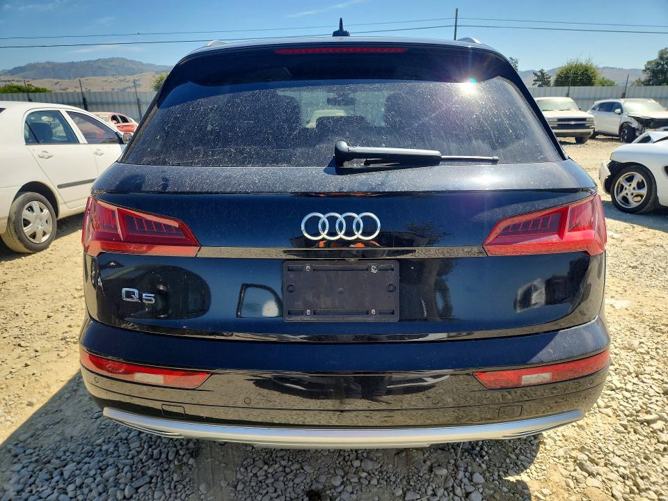 53038656 :رقم المزاد ، WA1BNAFY5J2020015 vin ، 2018 Audi Q5 مزاد بيع