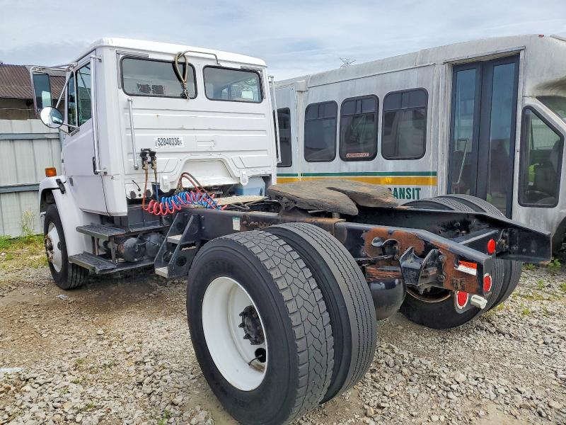52840336 :رقم المزاد ، 1FUBBUDC44HM87511 vin ، 2004 Freightliner Fl70 مزاد بيع