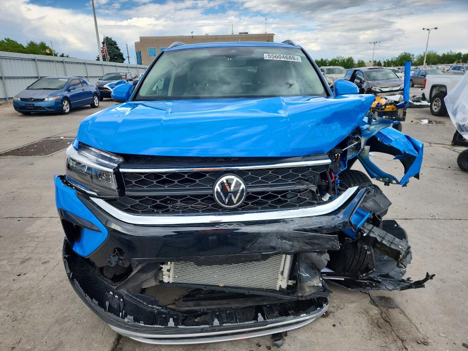 2024 Volkswagen Taos მანქანა იყიდება აუქციონზე, vin: 3VVVX7B2XRM047007, აუქციონის ნომერი: 55604686