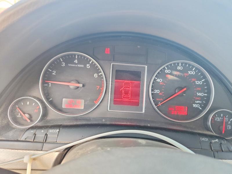 2002 Audi A4 მანქანა იყიდება აუქციონზე, vin: WAULC68E52A168282, აუქციონის ნომერი: 53772136