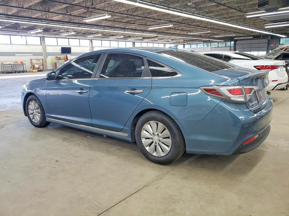 Продажа на аукционе авто 2016 Hyundai Sonata Hybrid, vin: KMHE24L14GA015595, номер лота: 53771386