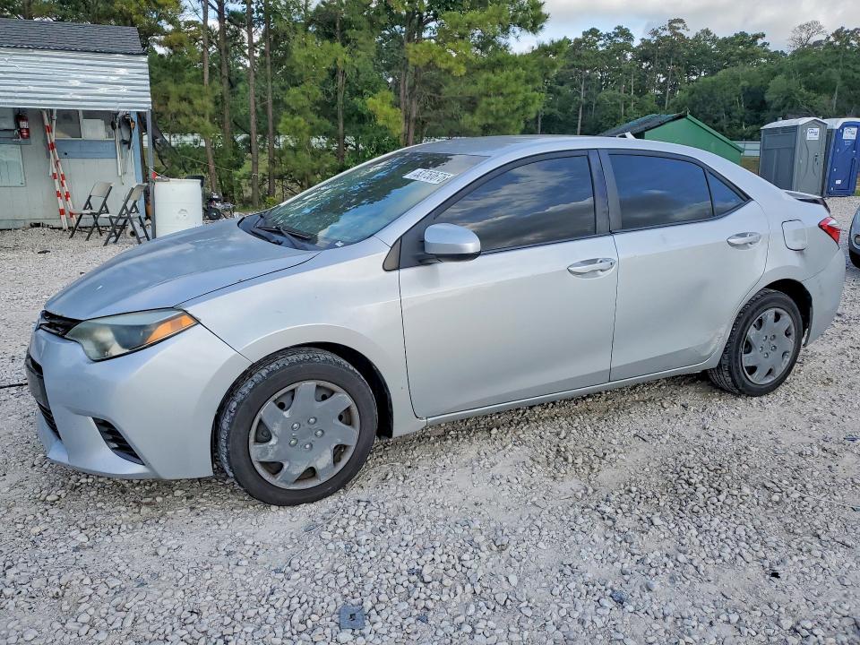 53750676 :رقم المزاد ، 5YFBURHE0GP493504 vin ، 2016 Toyota Corolla مزاد بيع