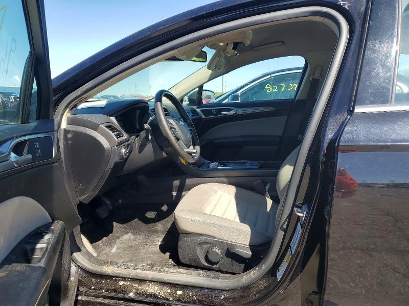 53102506 :رقم المزاد ، 3FA6P0G70KR217808 vin ، 2019 Ford Fusion مزاد بيع