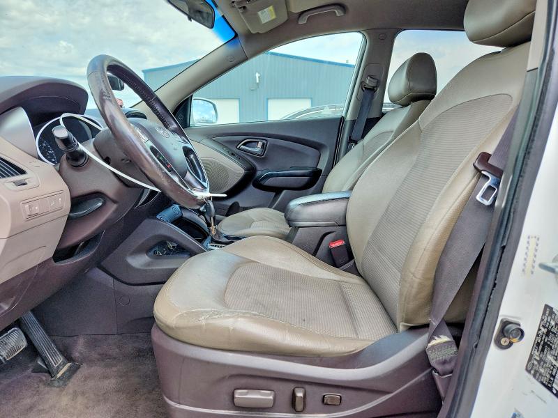 2015 Hyundai Tucson მანქანა იყიდება აუქციონზე, vin: KM8JU3AG2FU085409, აუქციონის ნომერი: 52856996