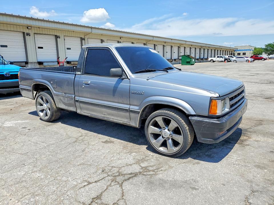 53231926 :رقم المزاد ، JM2UF1145L0881480 vin ، 1990 Mazda B2600 مزاد بيع