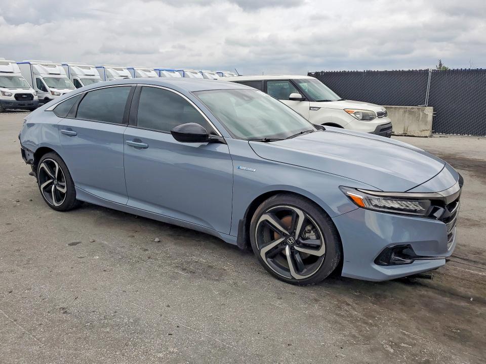 52762566 :رقم المزاد ، 1HGCV3F21NA033553 vin ، 2022 Honda Accord مزاد بيع