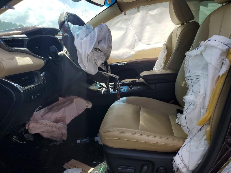55342186 :رقم المزاد ، 4T1BD1EB4JU063251 vin ، 2018 Toyota Avalon Hybrid مزاد بيع