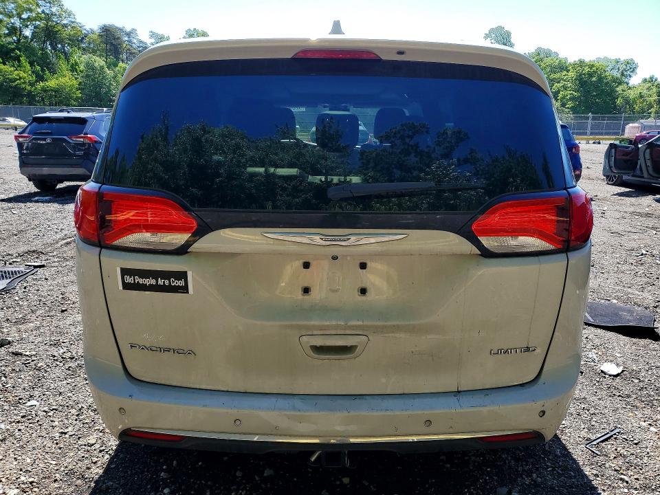 52094066 :رقم المزاد ، 2C4RC1GG1HR643112 vin ، 2017 Chrysler Pacifica مزاد بيع