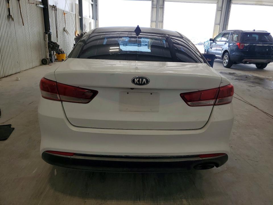 Продажа на аукционе авто 2017 Kia Optima, vin: 5XXGT4L3XHG123611, номер лота: 53885126
