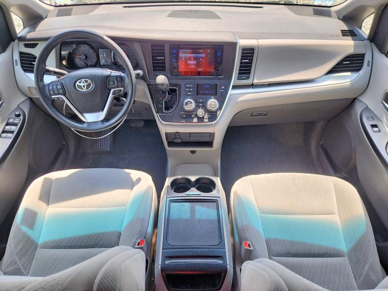 Aukcja sprzedaży 2017 Toyota Sienna, vin: 5TDJZ3DC8HS173015, numer aukcji: 53782496