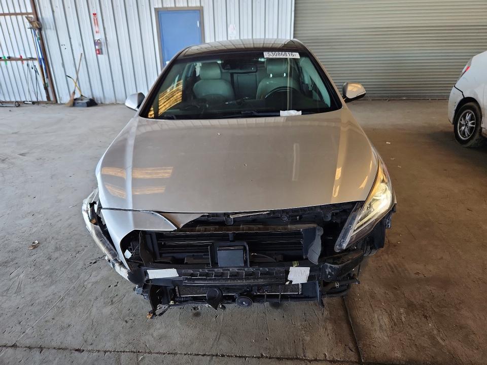 2016 Hyundai Sonata Hybrid მანქანა იყიდება აუქციონზე, vin: KMHE34L15GA031639, აუქციონის ნომერი: 53086816