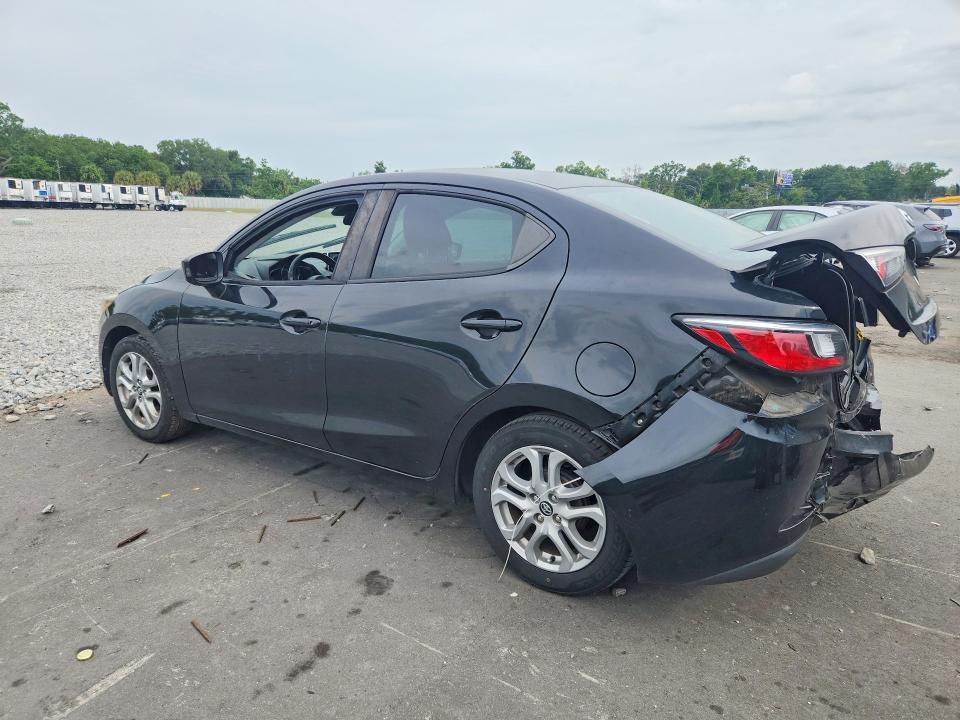 53318066 :رقم المزاد ، 3MYDLBYV3JY313475 vin ، 2018 Toyota Yaris Ia مزاد بيع