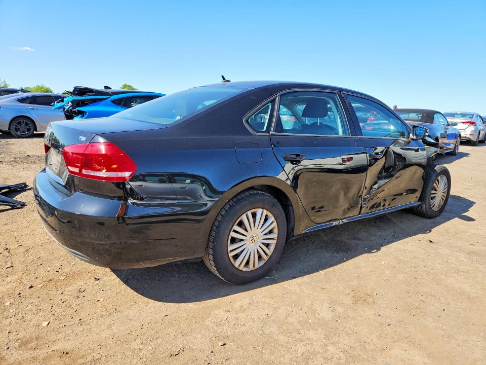 Продажа на аукционе авто 2015 Volkswagen Passat, vin: 1VWAT7A32FC003001, номер лота: 55599126