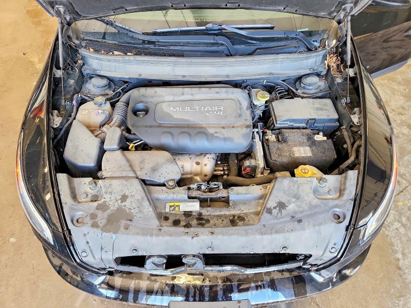 55324816 :رقم المزاد ، 1C4PJLCB2HW616799 vin ، 2017 Jeep Cherokee مزاد بيع