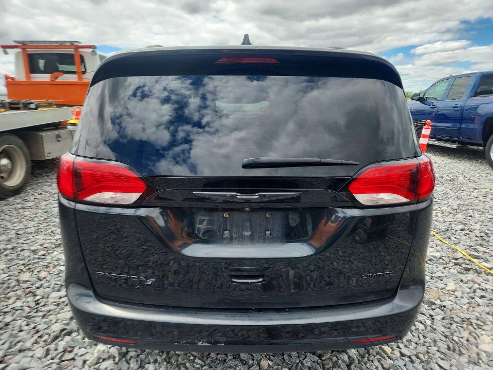 54304116 :رقم المزاد ، 2C4RC1GG0JR330848 vin ، 2018 Chrysler Pacifica مزاد بيع