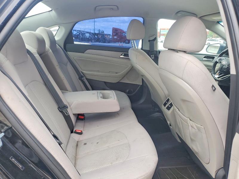 Продажа на аукционе авто 2018 Hyundai Sonata, vin: 5NPE34AF1JH710990, номер лота: 53876196
