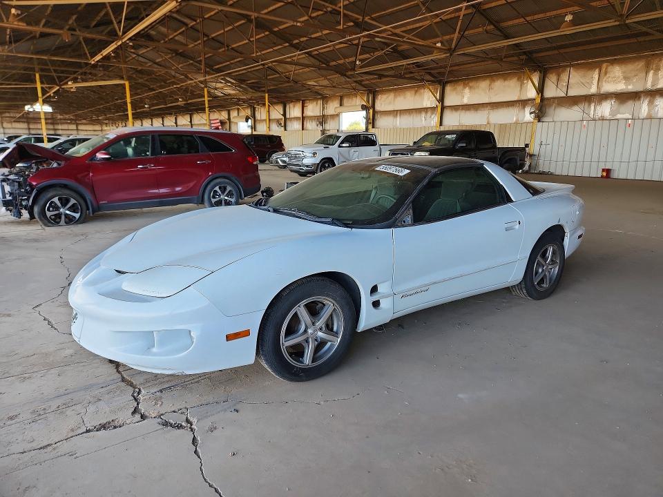 55097566 :رقم المزاد ، 2G2FS22K4X2230622 vin ، 1999 Pontiac Firebird مزاد بيع