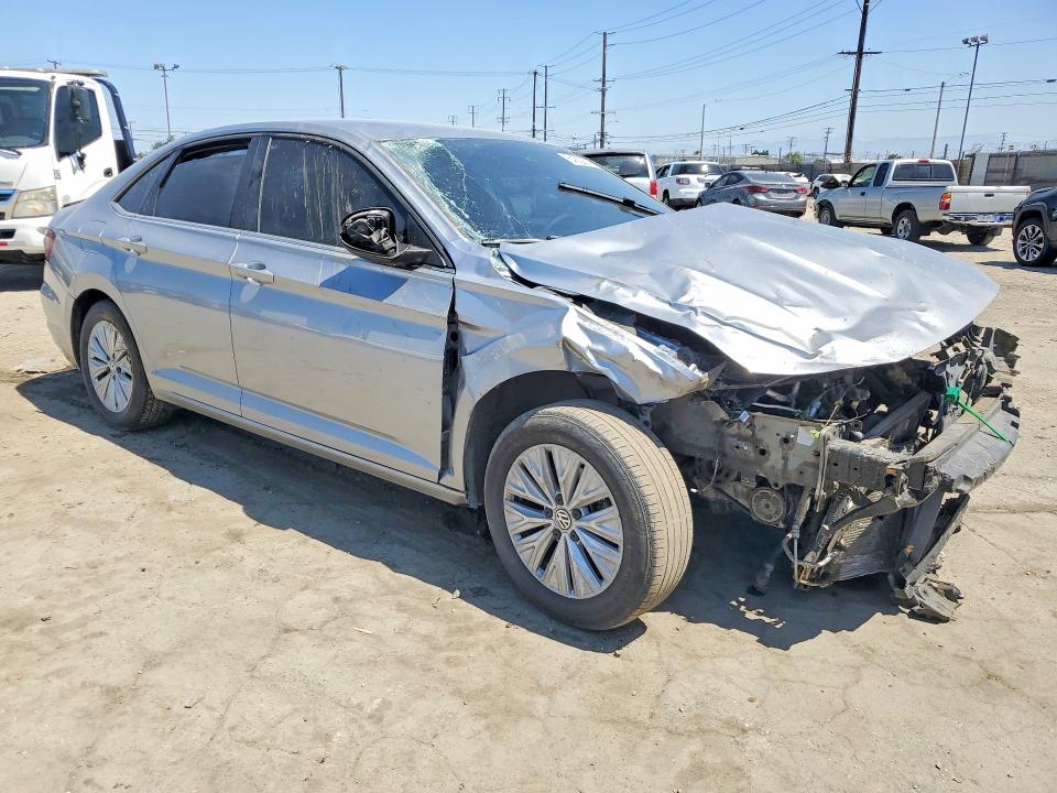 54322576 :رقم المزاد ، 3VWCB7BU7LM047458 vin ، 2020 Volkswagen Jetta مزاد بيع