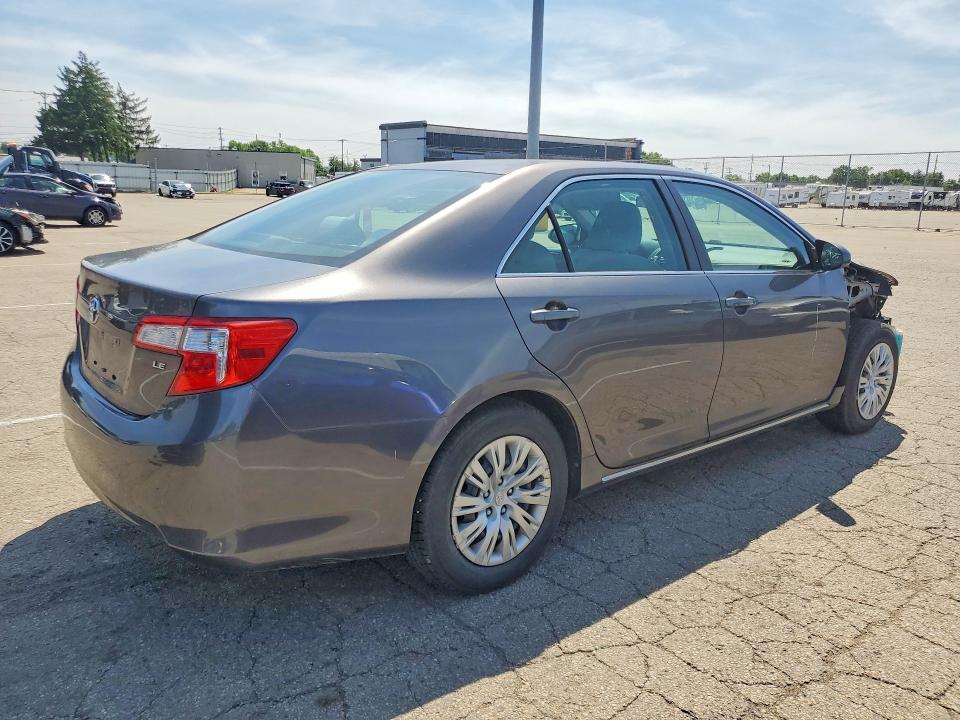 2014 Toyota Camry მანქანა იყიდება აუქციონზე, vin: 4T1BF1FK4EU761941, აუქციონის ნომერი: 55359816