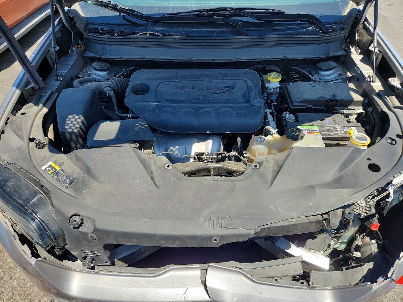 54446766 :رقم المزاد ، 1C4PJLLB9KD324795 vin ، 2019 Jeep Cherokee مزاد بيع