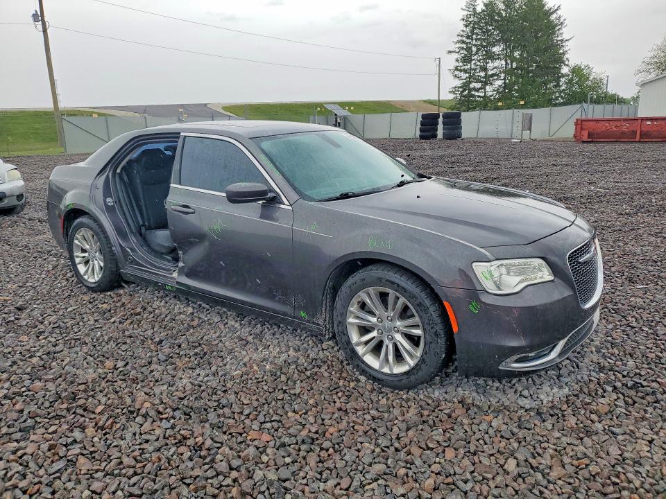 52690936 :رقم المزاد ، 2C3CCAAG9GH313600 vin ، 2016 Chrysler 300 مزاد بيع